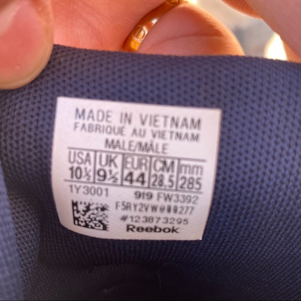 Reebok Men Shoes - Picture 5 of 6